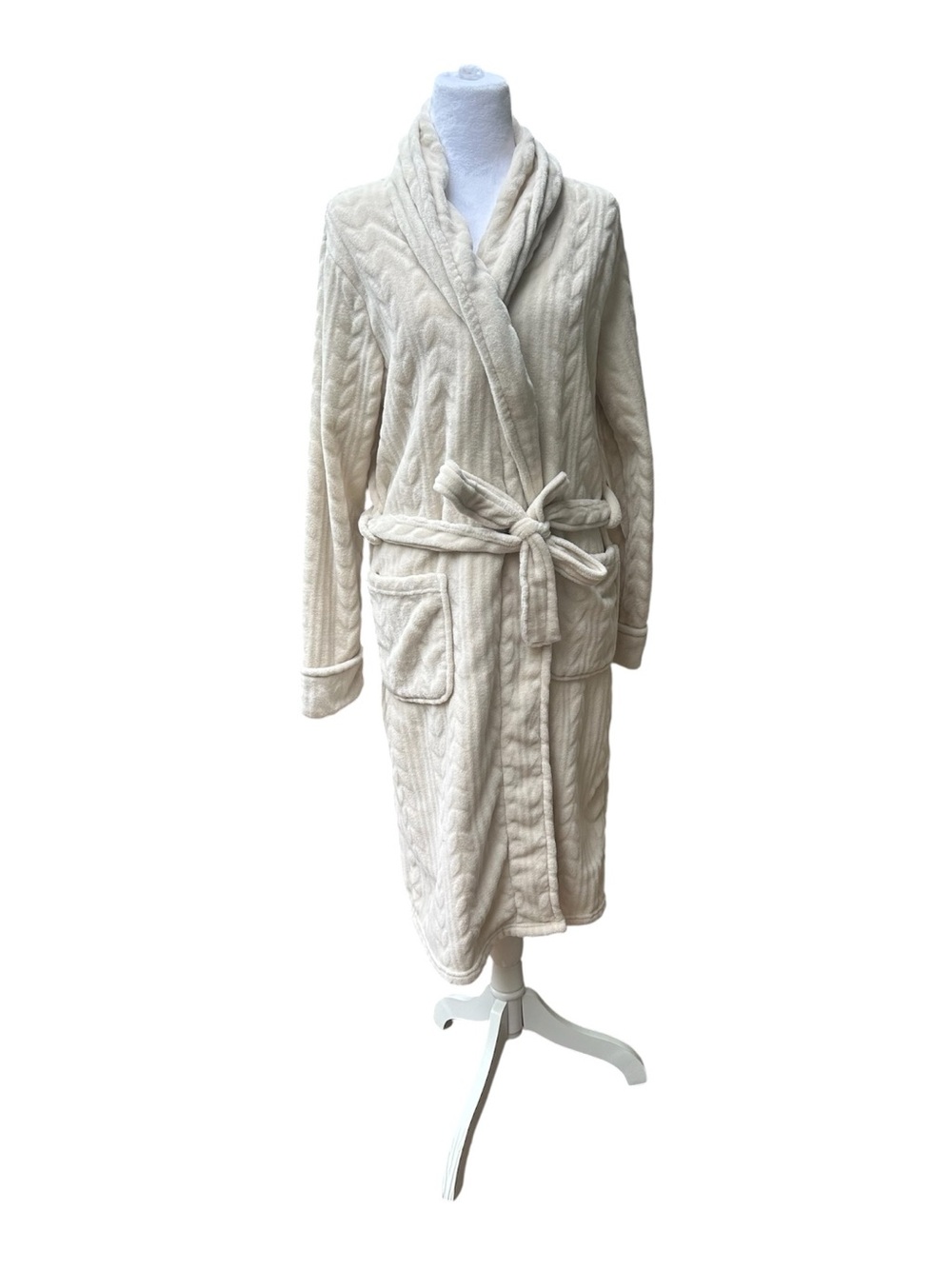 Plush Cable-Knit Shawl Collar Robe in Cream